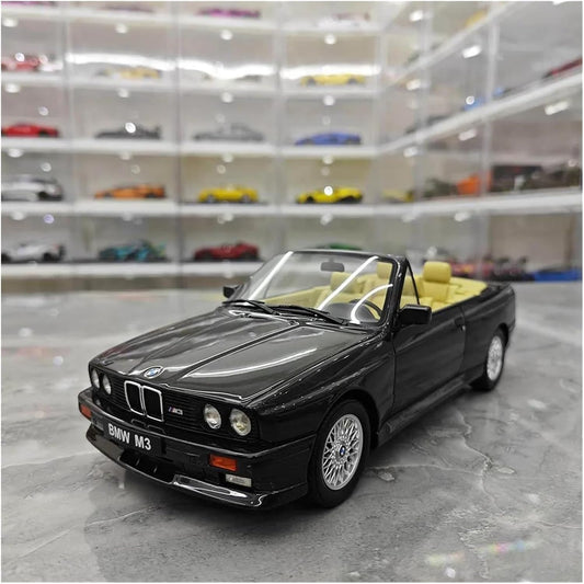 BMW M3 E30 1:18 Diecast Car