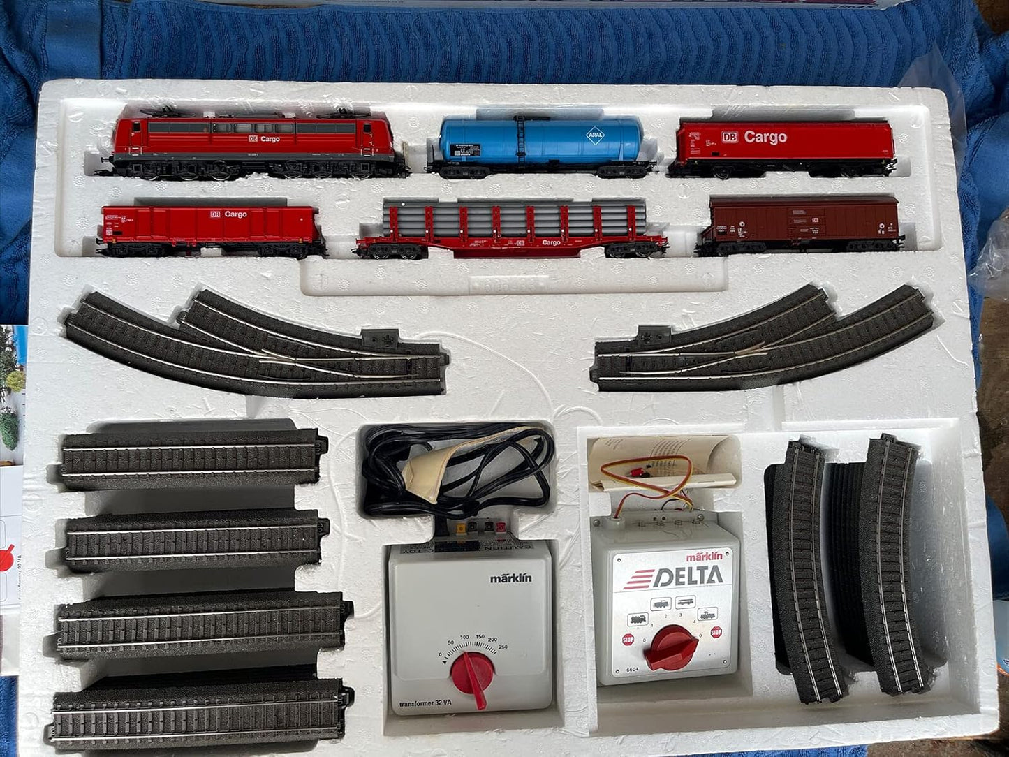 Marklin HO Delta Cargo Starter Set